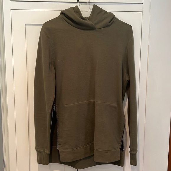 John Elliott Hooded Villian Olive Pullover Sweatshirt - Picture 2 of 5